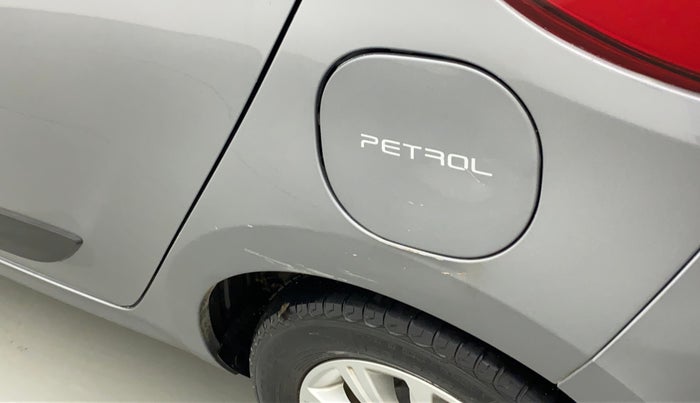2018 Tata Tiago XZ PETROL, Petrol, Manual, 45,914 km, Left quarter panel - Minor scratches