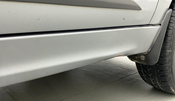 2018 Tata Tiago XZ PETROL, Petrol, Manual, 45,914 km, Right running board - Slightly dented