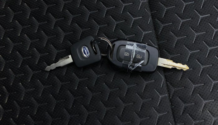 2020 Datsun Redi Go T, Petrol, Manual, 28,442 km, Key Close Up