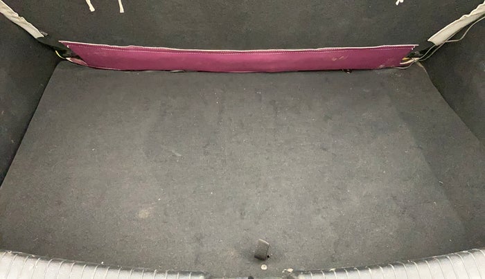 2015 Hyundai Grand i10 ASTA AT 1.2 KAPPA VTVT, Petrol, Automatic, 75,198 km, Boot Inside