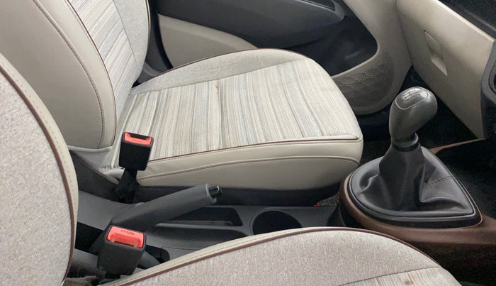 2020 Hyundai AURA S 1.2 CNG, CNG, Manual, 55,278 km, Gear Lever