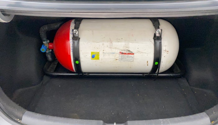 2020 Hyundai AURA S 1.2 CNG, CNG, Manual, 55,278 km, Boot Inside