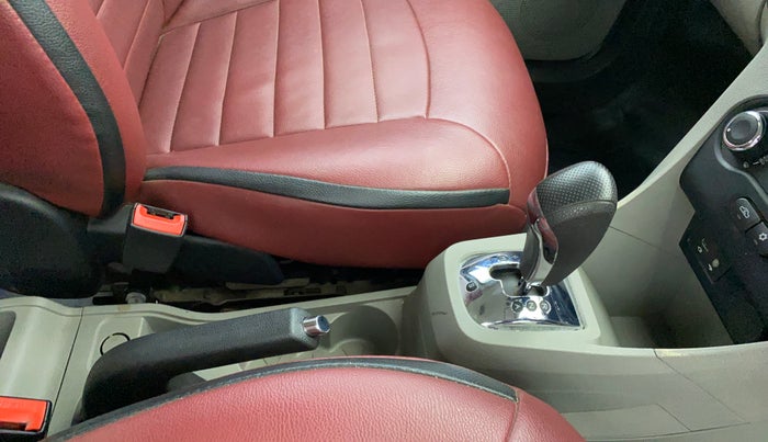 2017 Tata Tiago XZA PETROL, Petrol, Automatic, 1,15,171 km, Gear Lever