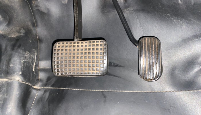 2017 Tata Tiago XZA PETROL, Petrol, Automatic, 1,15,171 km, Pedals