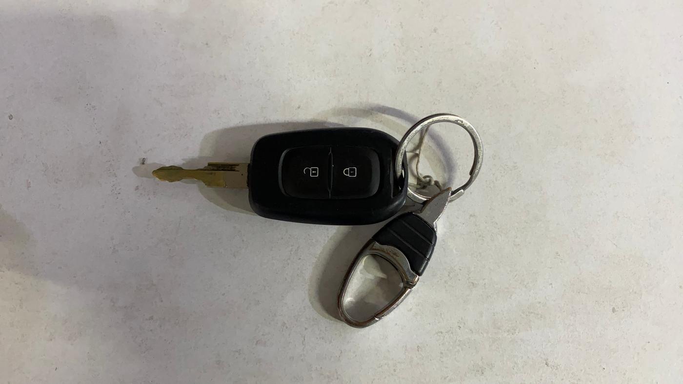 2022 Renault Kwid RXT 1.0 (O), Petrol, Manual, 54,988 km, Key Close Up