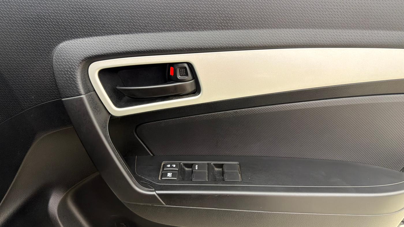 2021 Maruti Vitara Brezza LXI, Petrol, Manual, 15,825 km, Driver Side Door Panels Control