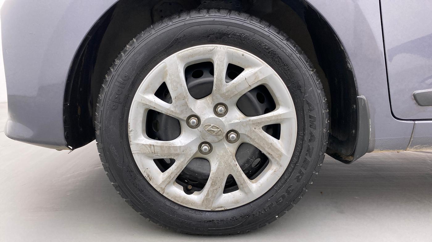 2018 Hyundai Grand i10 SPORTZ O 1.2, Petrol, Manual, 33,848 km, Left Front Wheel