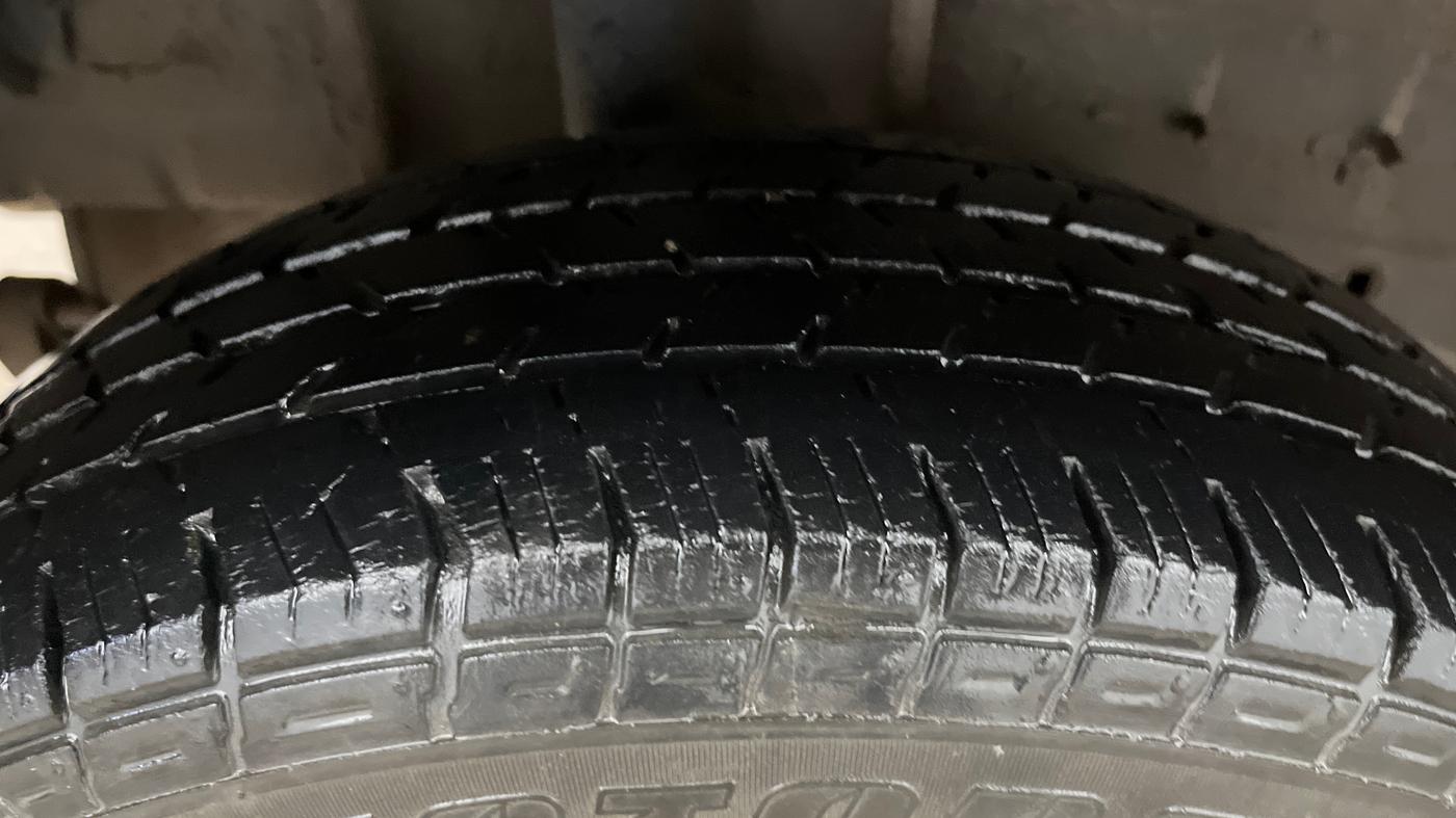 2017 Tata TIGOR XE PETROL, Petrol, Manual, 43,406 km, Right Rear Tyre Tread