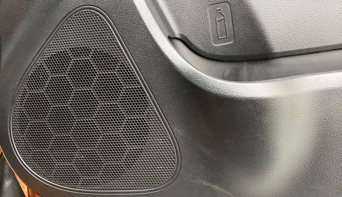 2019 Maruti Vitara Brezza ZDI+ DUAL TONE AMT, Diesel, Automatic, 11,179 km, Speaker
