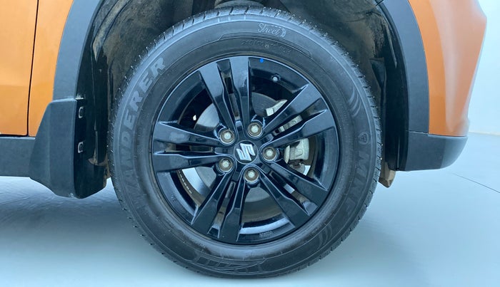 2019 Maruti Vitara Brezza ZDI+ DUAL TONE AMT, Diesel, Automatic, 11,179 km, Right Front Wheel
