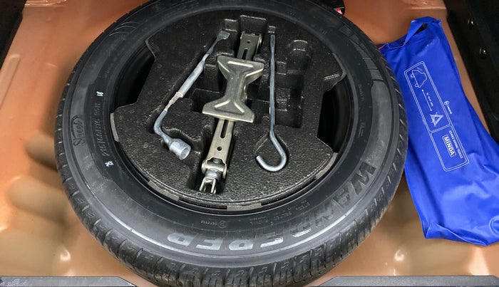 2019 Maruti Vitara Brezza ZDI+ DUAL TONE AMT, Diesel, Automatic, 11,179 km, Spare Tyre