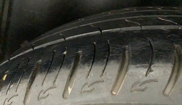 2021 Maruti Vitara Brezza VXI, Petrol, Manual, 38,967 km, Left Rear Tyre Tread