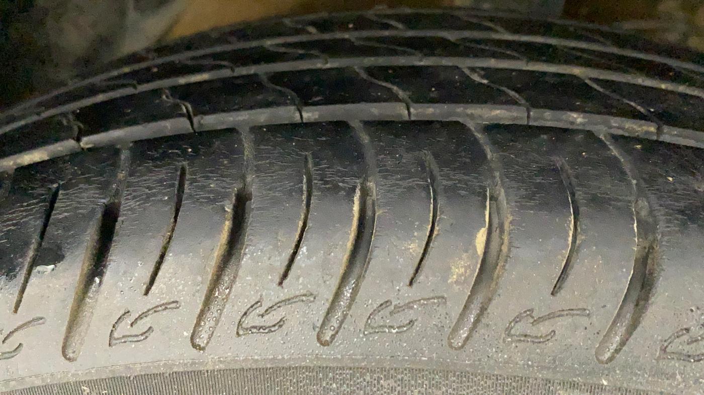 2021 Maruti Vitara Brezza VXI, Petrol, Manual, 38,967 km, Right Front Tyre Tread