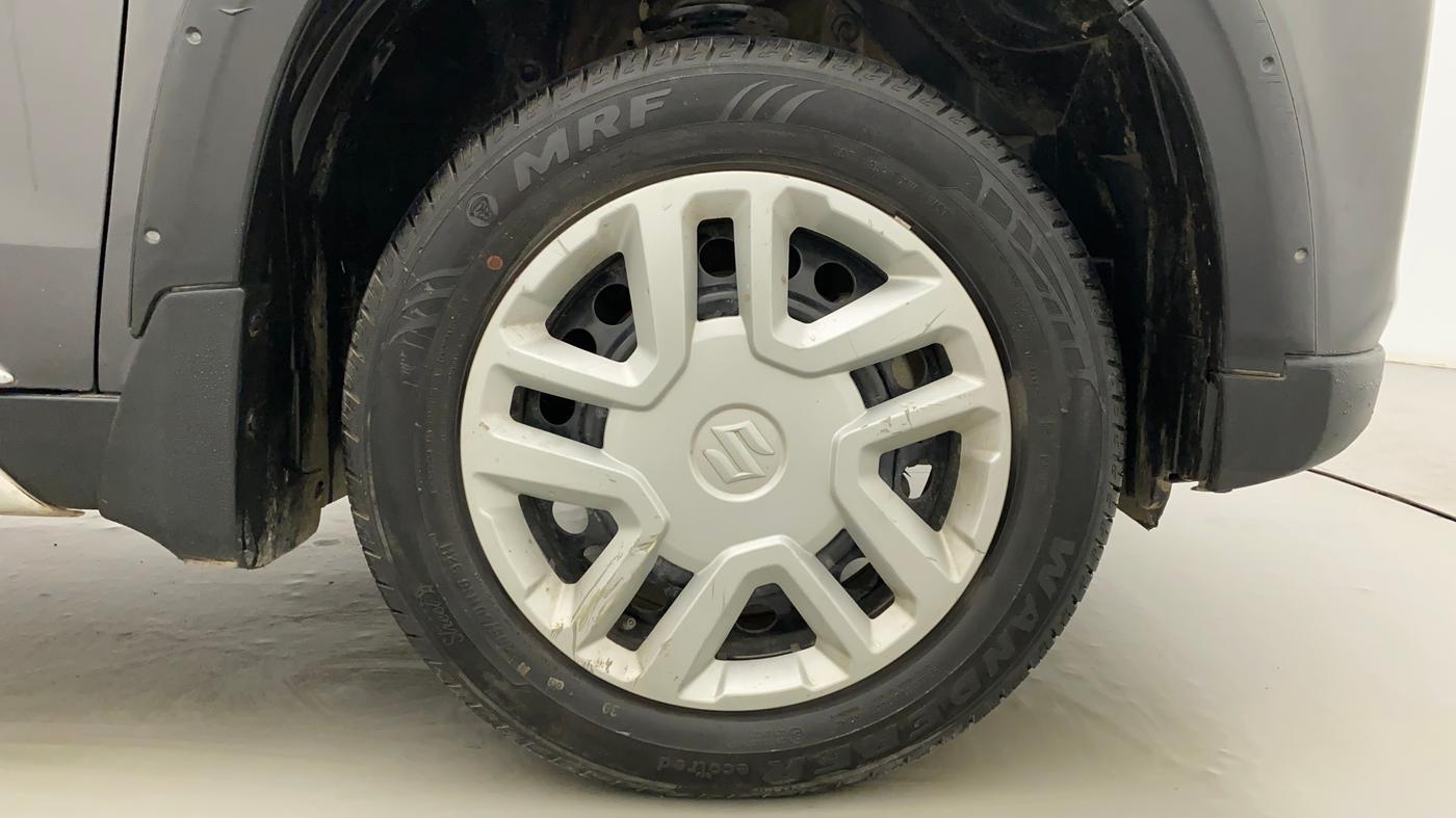 2021 Maruti Vitara Brezza VXI, Petrol, Manual, 38,967 km, Right Front Wheel