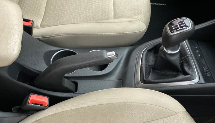 2021 Hyundai Verna SX PETROL MT, Petrol, Manual, 17,110 km, Gear Lever