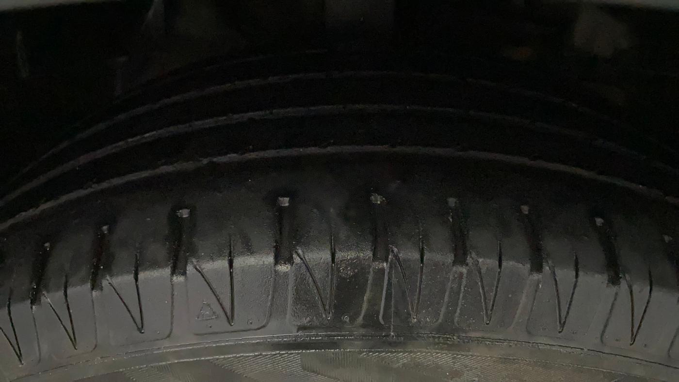2019 Tata NEXON XZA PLUS PETROL, Petrol, Automatic, 56,577 km, Right Front Tyre Tread