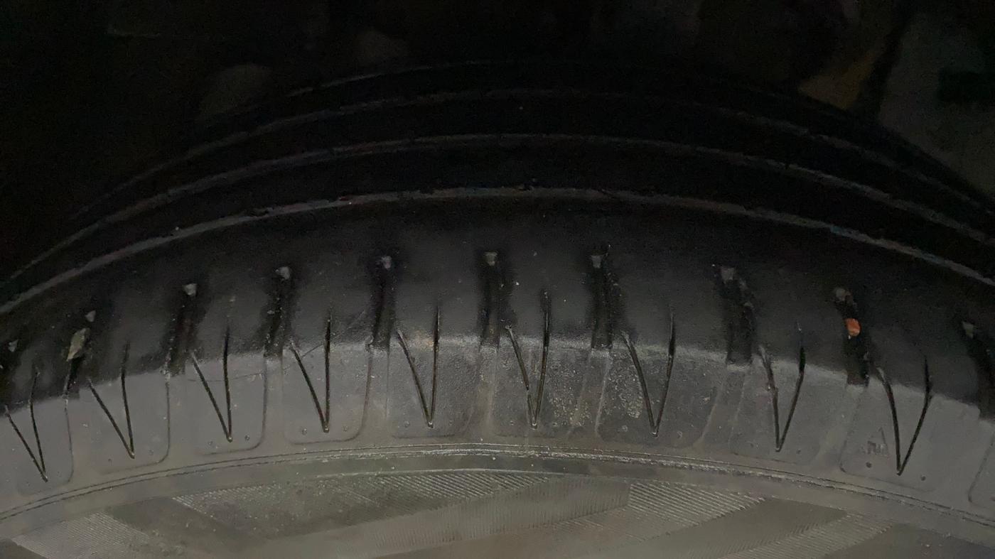 2019 Tata NEXON XZA PLUS PETROL, Petrol, Automatic, 56,577 km, Left Front Tyre Tread