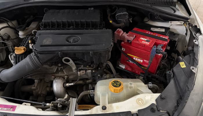 2022 Tata Tiago XZ PLUS PETROL, Petrol, Manual, 24,614 km, Engine View - Left