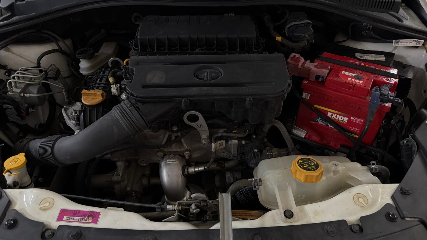 2022 Tata Tiago XZ PLUS PETROL, Petrol, Manual, 24,638 km, Engine View