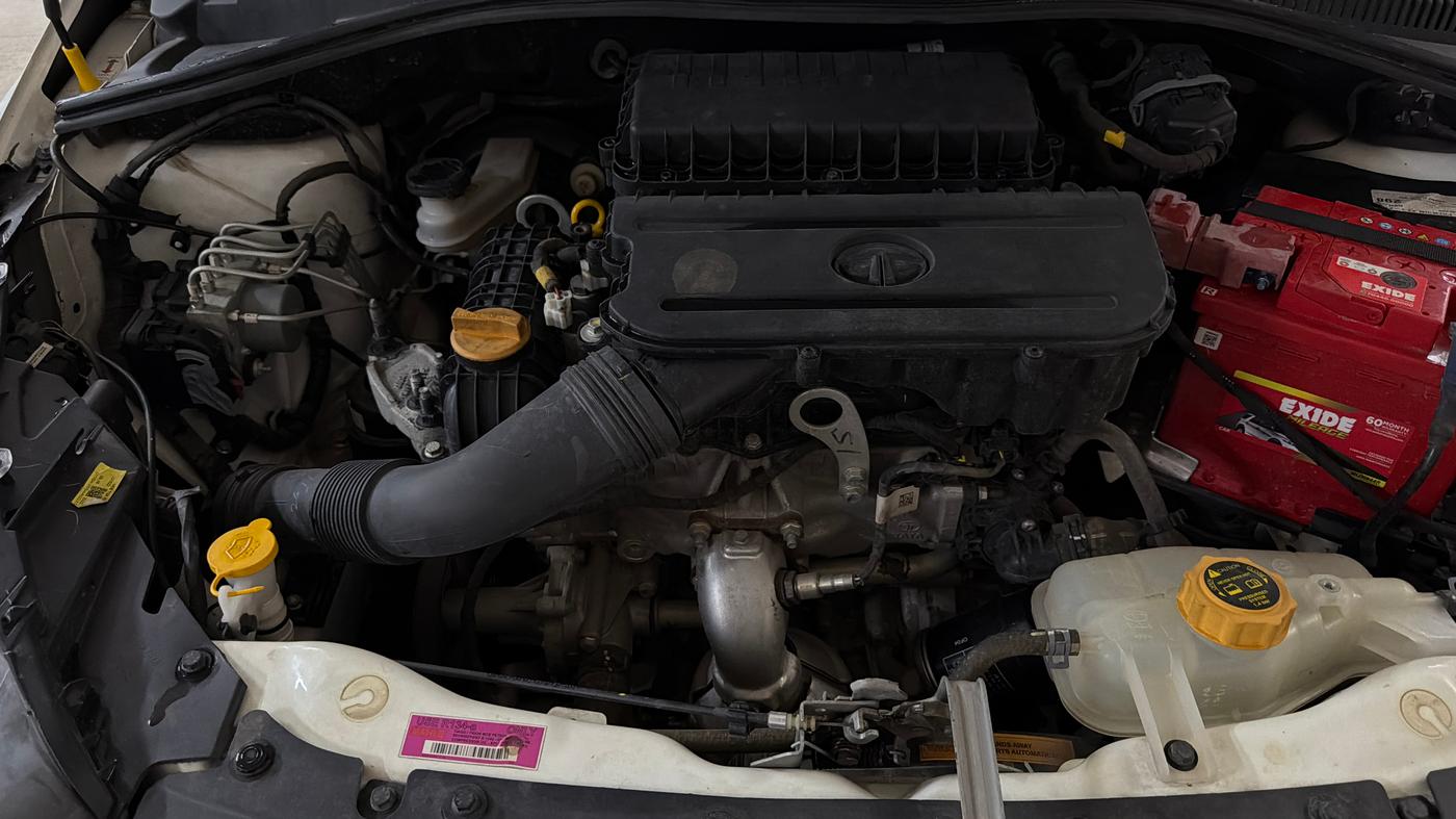 2022 Tata Tiago XZ PLUS PETROL, Petrol, Manual, 24,638 km, Engine View - Right
