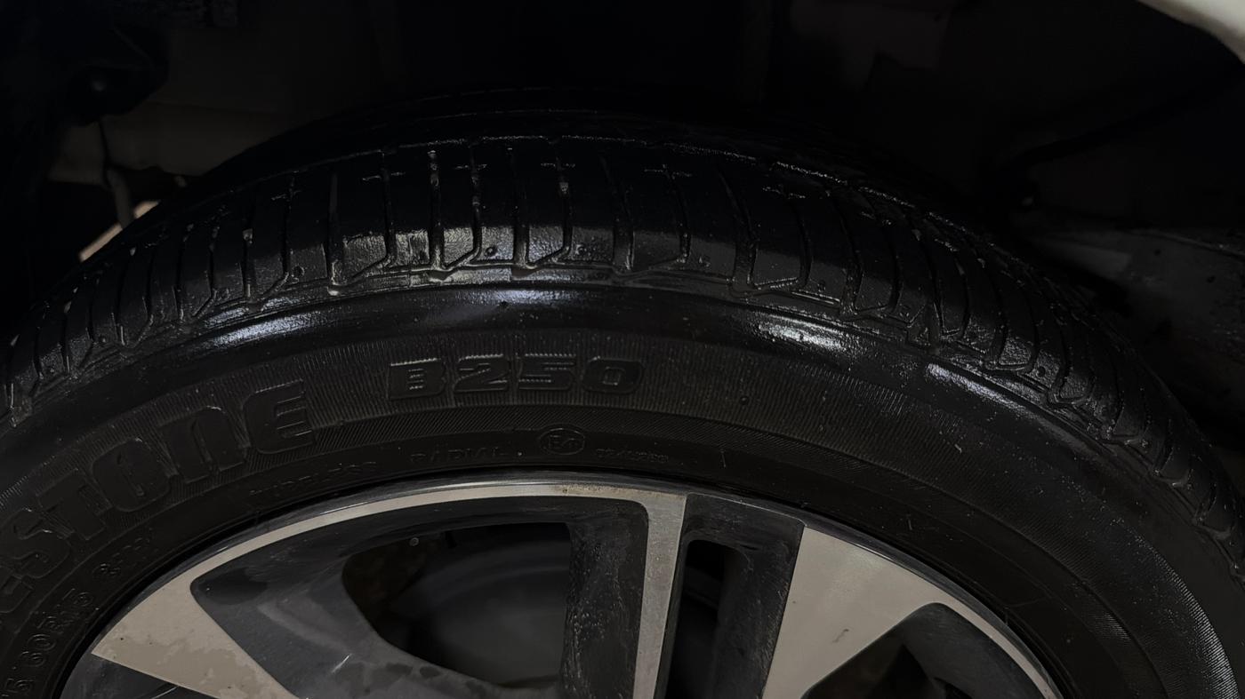 2022 Tata Tiago XZ PLUS PETROL, Petrol, Manual, 24,638 km, Right Rear Tyre Tread