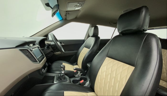 2017 Hyundai Creta SX PLUS 1.6 PETROL, Petrol, Manual, 24,489 km, Right Side Front Door Cabin