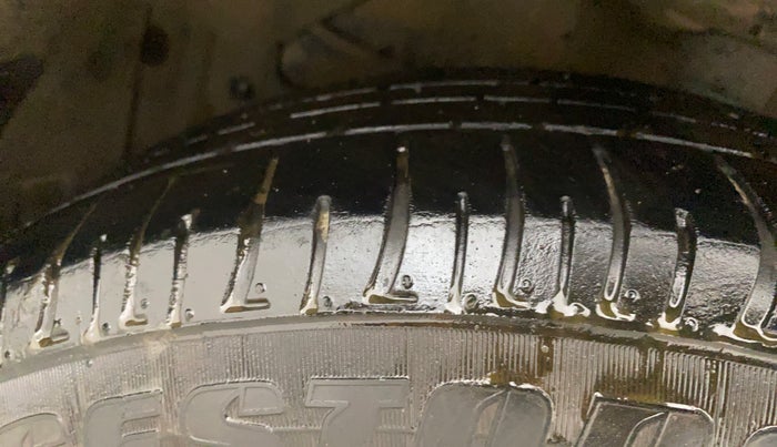 2023 Maruti BREZZA LXI S- CNG, CNG, Manual, 43,046 km, Left Front Tyre Tread