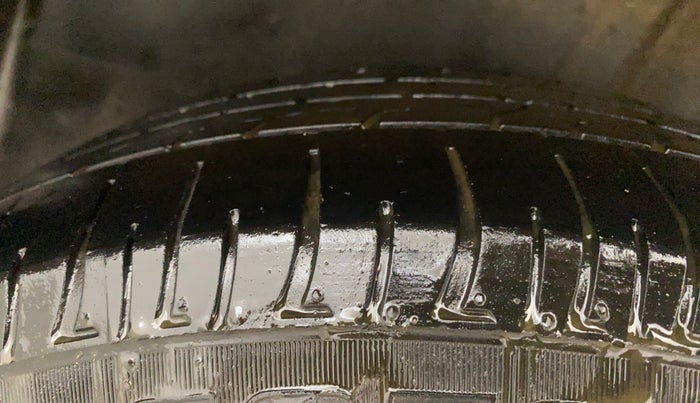 2023 Maruti BREZZA LXI S- CNG, CNG, Manual, 43,046 km, Left Rear Tyre Tread