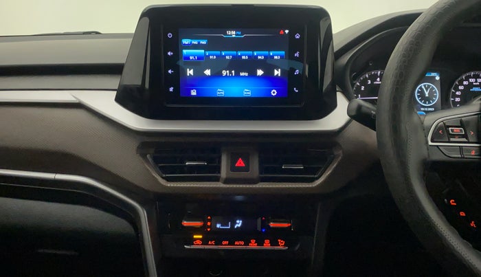 2023 Maruti BREZZA ZXI SMART HYBRID , Petrol, Manual, 10,234 km, Air Conditioner