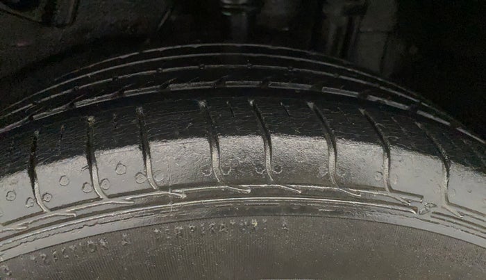 2019 Tata NEXON XM PETROL, Petrol, Manual, 34,640 km, Left Rear Tyre Tread