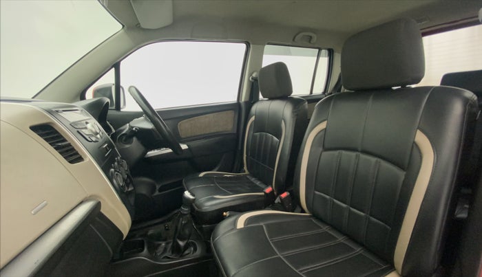 2015 Maruti Wagon R 1.0 VXI, Petrol, Manual, 87,663 km, Right Side Front Door Cabin