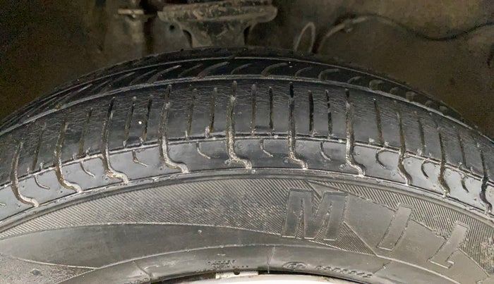 2022 Maruti Alto LXI O, Petrol, Manual, 59,921 km, Right Front Tyre Tread