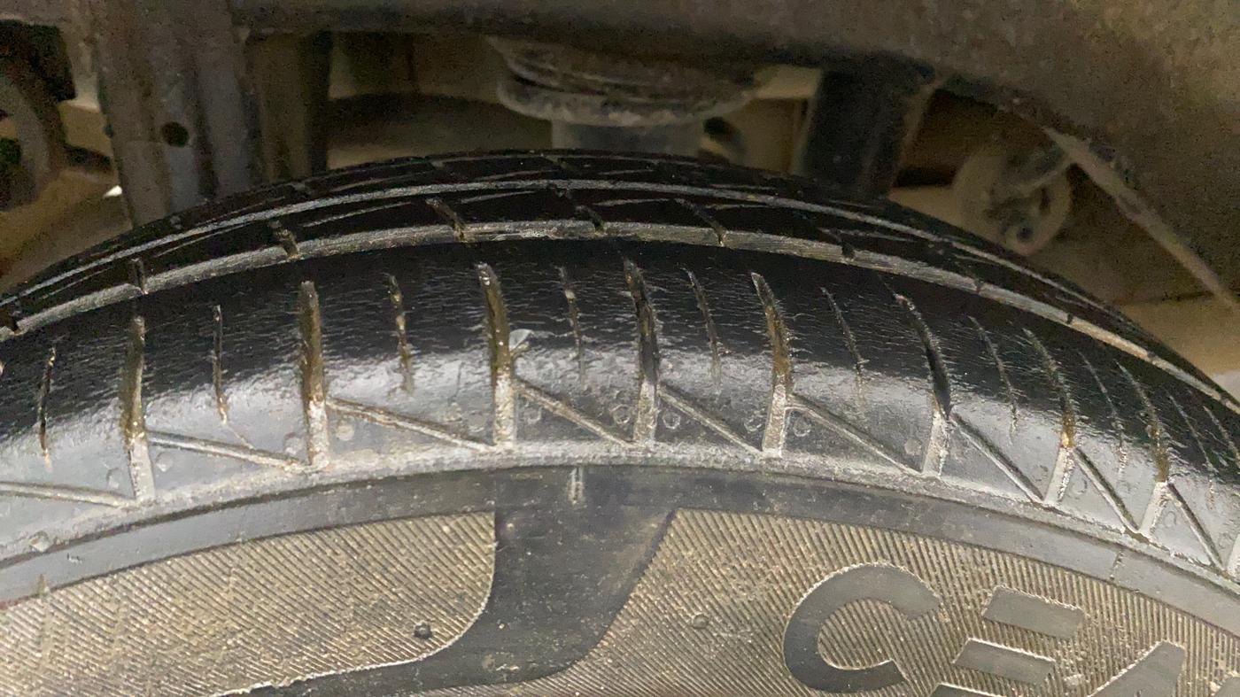 2022 Maruti Alto LXI O, Petrol, Manual, 59,921 km, Right Rear Tyre Tread