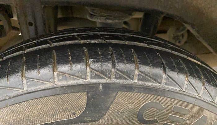 2022 Maruti Alto LXI O, Petrol, Manual, 59,921 km, Right Rear Tyre Tread