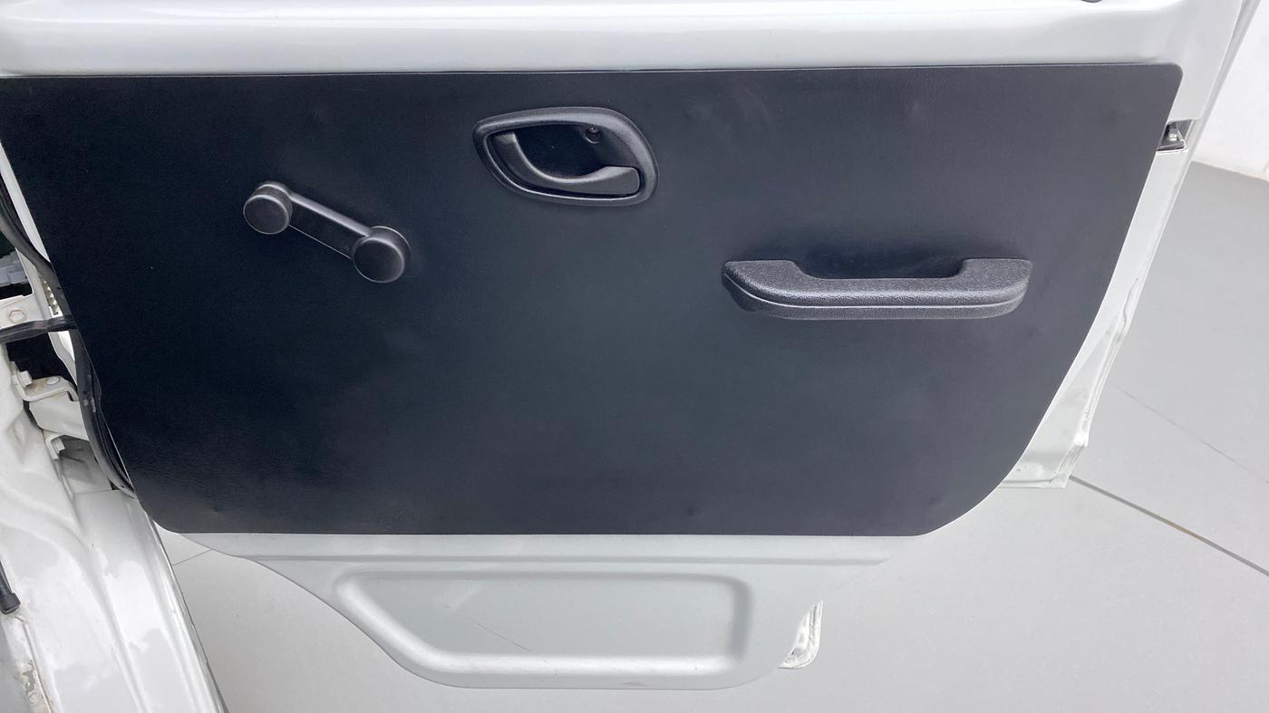 2021 Maruti Eeco 5 STR WITH A/C+HTR, Petrol, Manual, 4,098 km, Driver Side Door Panels Control
