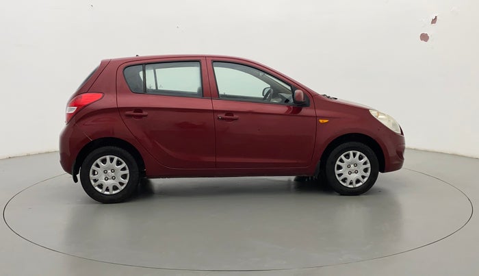2011 Hyundai i20 MAGNA O 1.2, Petrol, Manual, 9,340 km, Right Side