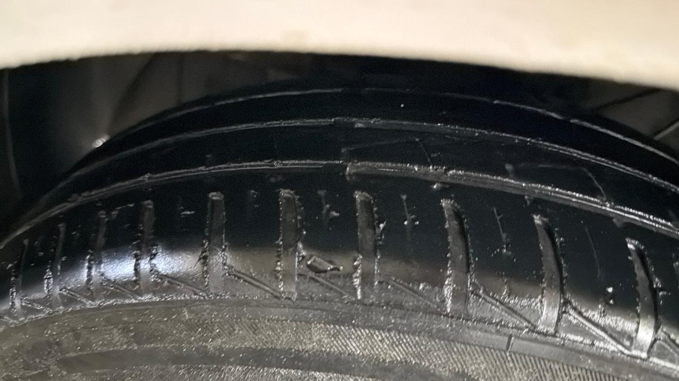 2019 Hyundai NEW SANTRO ERA, Petrol, Manual, 67,220 km, Left Front Tyre Tread