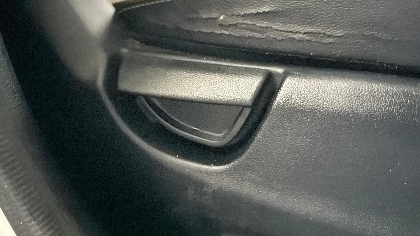 2019 Hyundai NEW SANTRO ERA, Petrol, Manual, 67,220 km, Driver Side Adjustment Panel