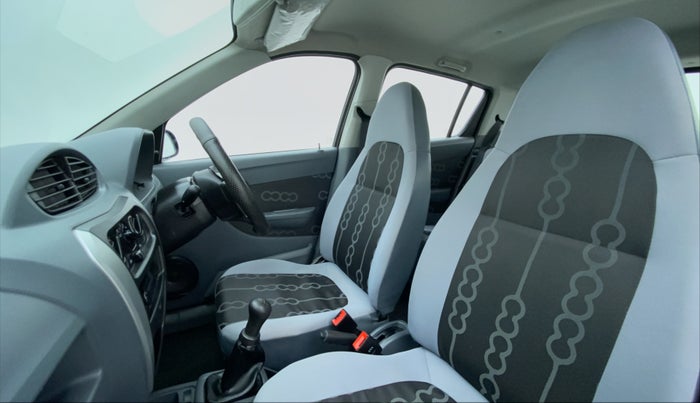 2016 Maruti Alto 800 LXI, Petrol, Manual, 23,702 km, Right Side Front Door Cabin