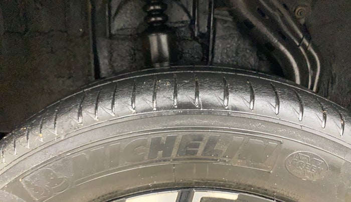 2021 Renault Kiger RXZ TURBO MT, Petrol, Manual, 90,089 km, Right Rear Tyre Tread