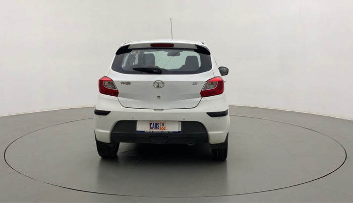 2016 Tata Tiago XZ PETROL, Petrol, Manual, 38,761 km, Back/Rear