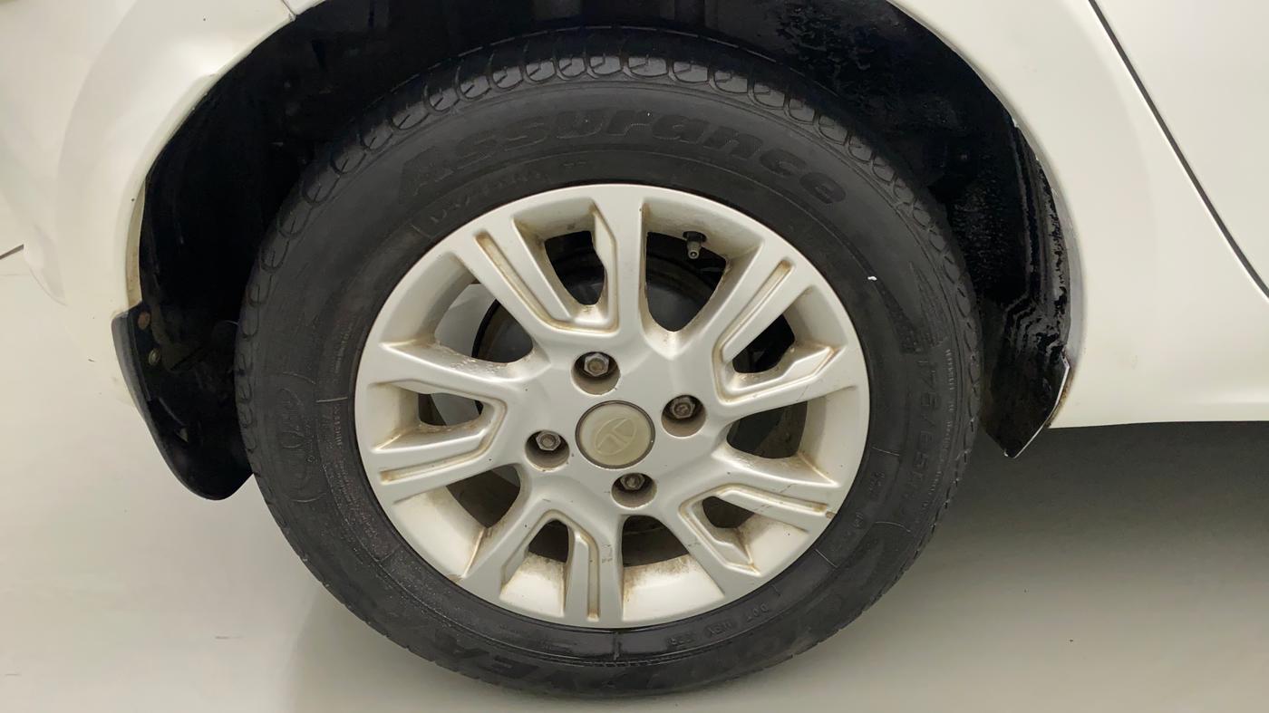 2016 Tata Tiago XZ PETROL, Petrol, Manual, 38,761 km, Right Rear Wheel