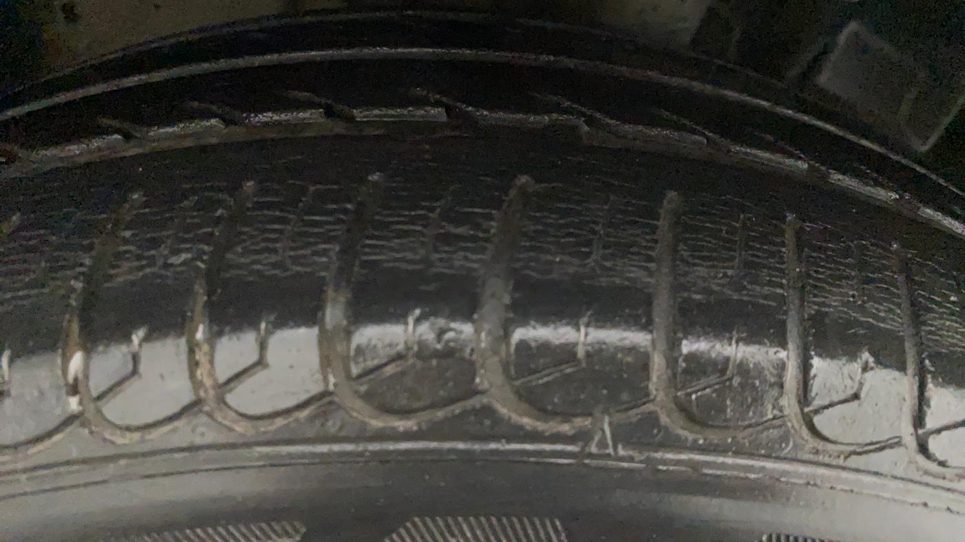 2016 Tata Tiago XZ PETROL, Petrol, Manual, 38,761 km, Right Rear Tyre Tread