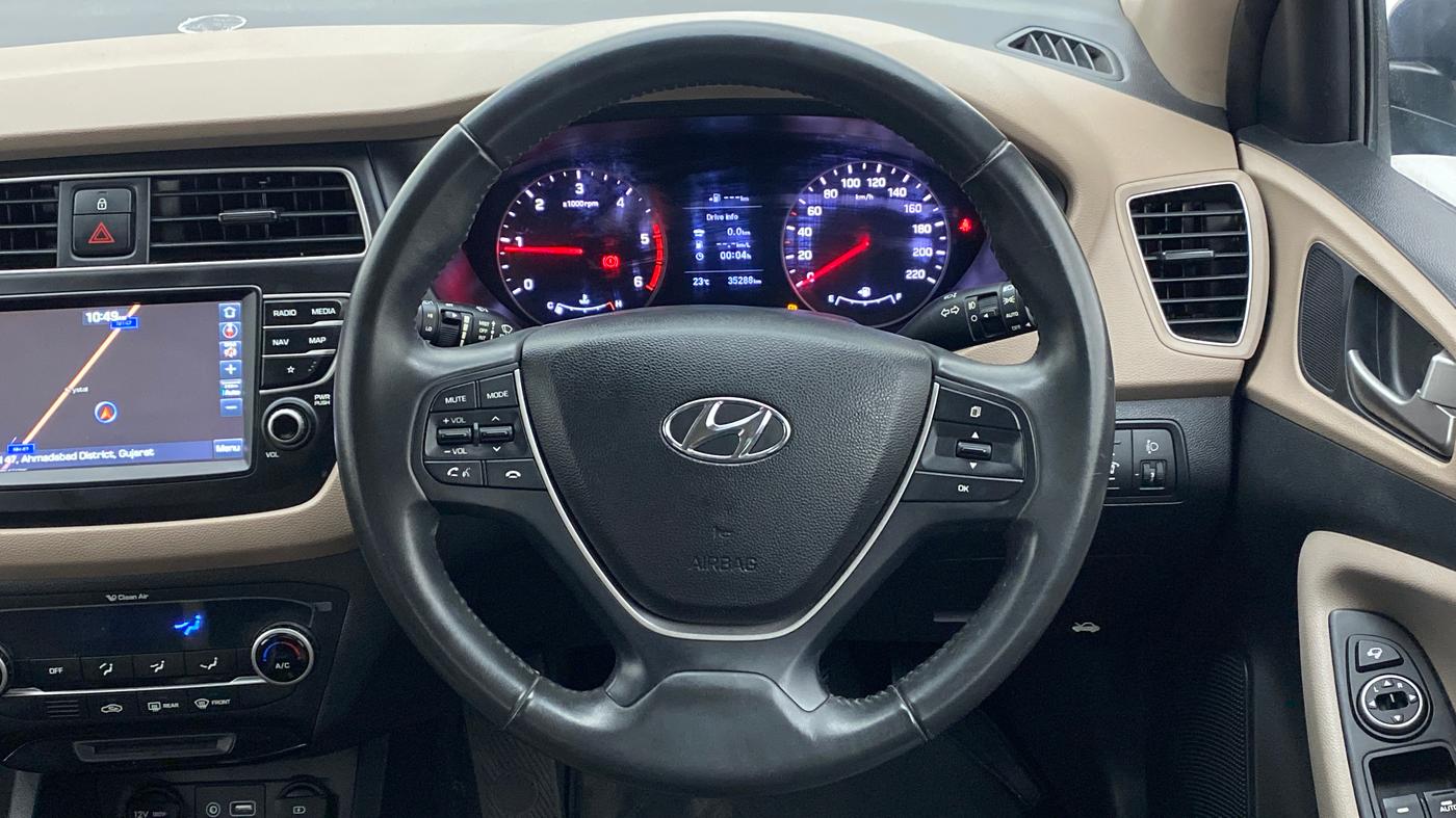 2018 Hyundai Elite i20 1.4 CRDI ASTA (O), Diesel, Manual, 35,289 km, Steering Wheel Close Up