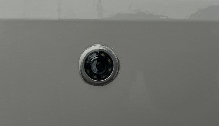 2019 Volkswagen Ameo TRENDLINE 1.5L, Diesel, Manual, 1,00,303 km, Parking Camera