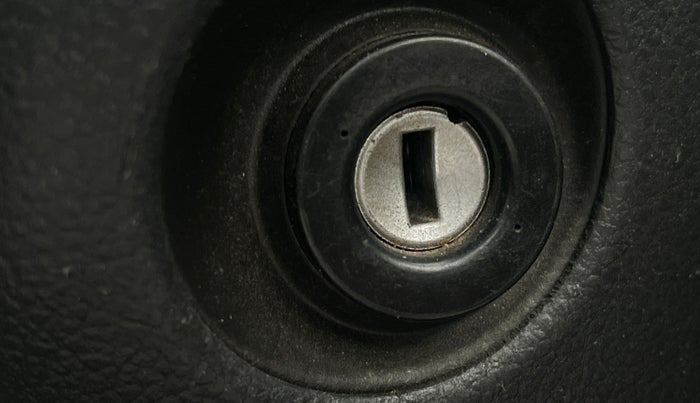 2019 Volkswagen Ameo TRENDLINE 1.5L, Diesel, Manual, 1,00,303 km, Keyless Start/ Stop Button