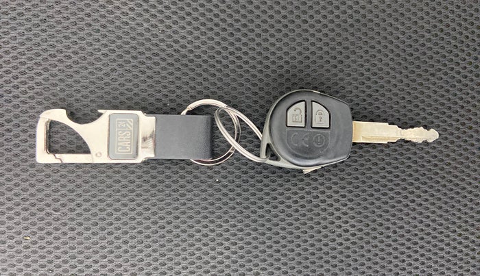 2017 Maruti Dzire VDI AMT, Diesel, Automatic, Key Close Up