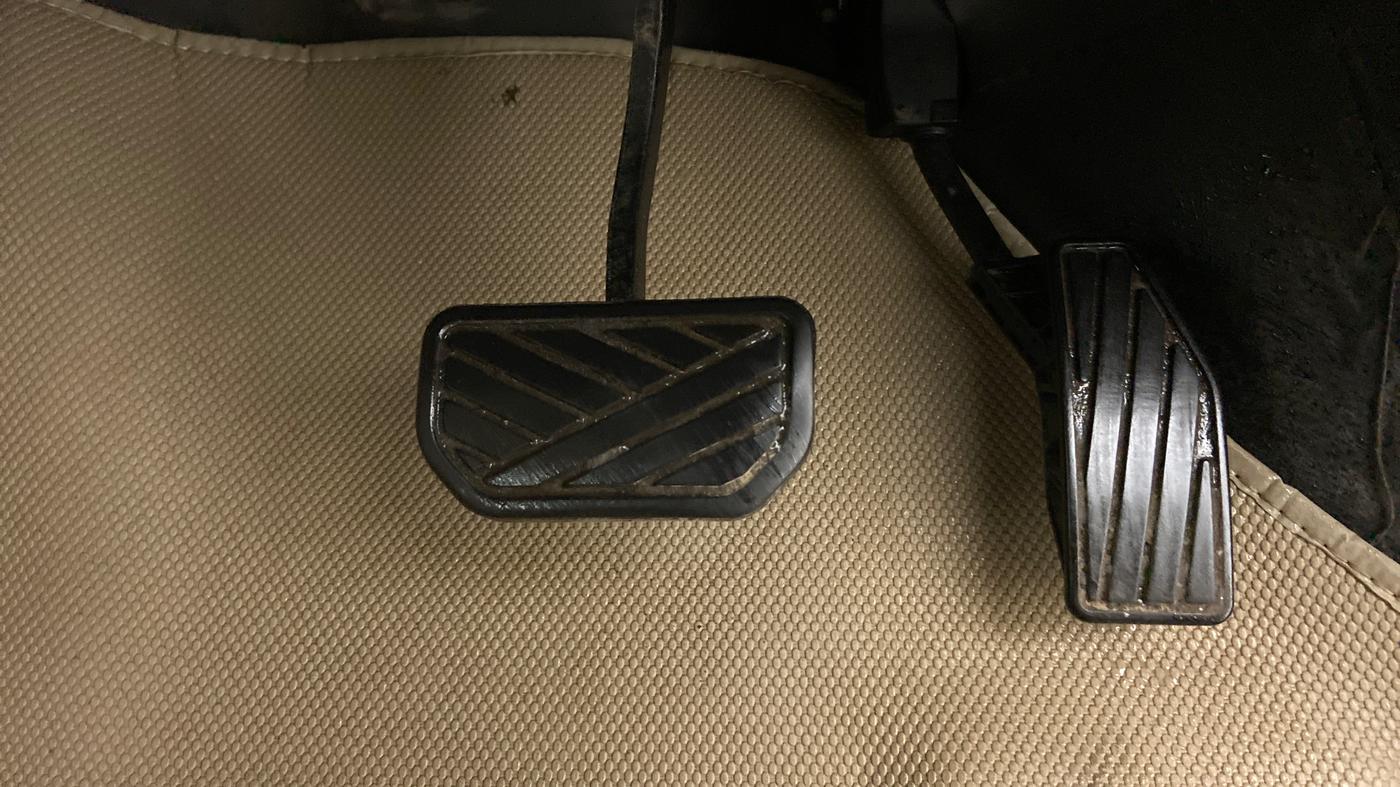 2017 Maruti Dzire VDI AMT, Diesel, Automatic, Pedals