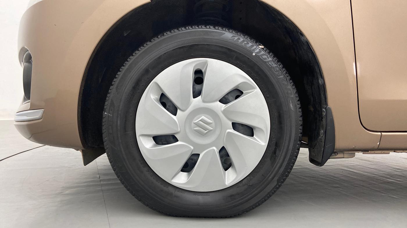2017 Maruti Dzire VDI AMT, Diesel, Automatic, Left Front Wheel