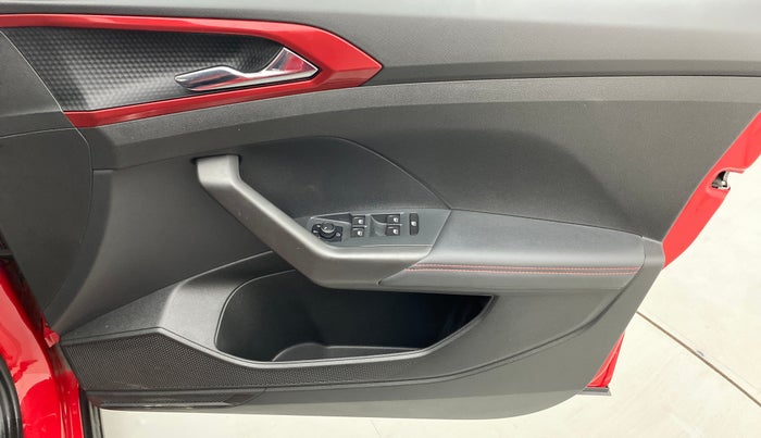 2023 Skoda KUSHAQ MONTE CARLO 1.0L TSI AT, Petrol, Automatic, 3,893 km, Driver Side Door Panels Control